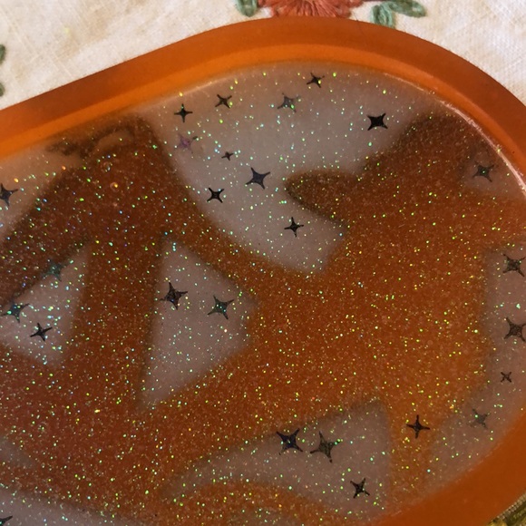Handmade resin witch tray - Picture 3 of 5